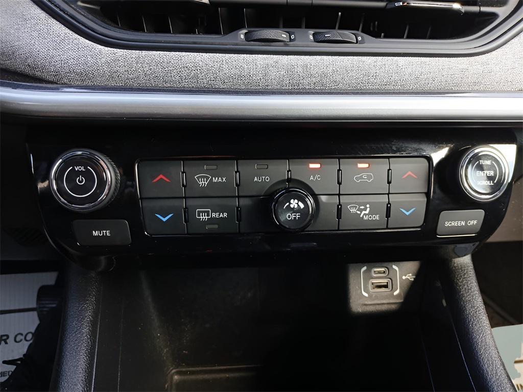 used 2023 Jeep Compass car, priced at $23,294