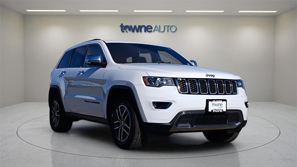 used 2018 Jeep Grand Cherokee car, priced at $19,569
