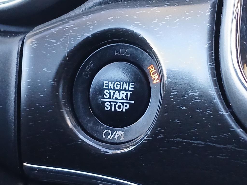 used 2018 Jeep Grand Cherokee car, priced at $19,569