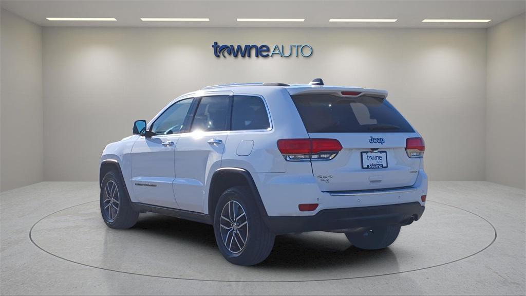 used 2018 Jeep Grand Cherokee car, priced at $19,569
