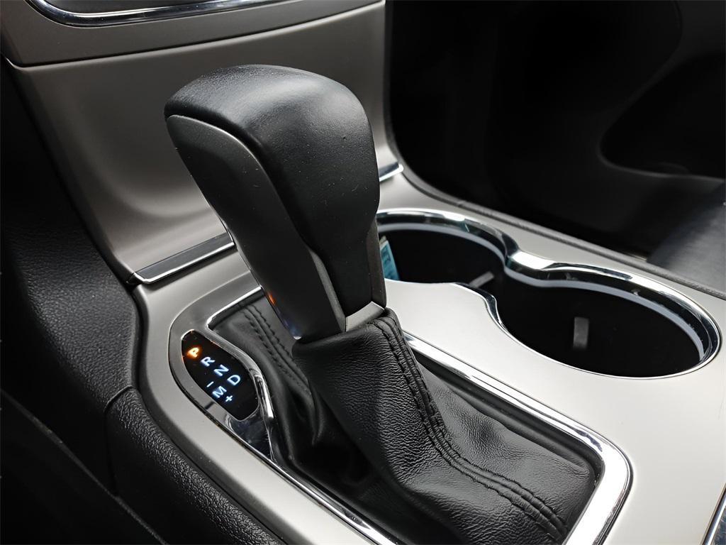 used 2018 Jeep Grand Cherokee car, priced at $17,736