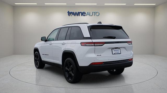 used 2023 Jeep Grand Cherokee car, priced at $35,305