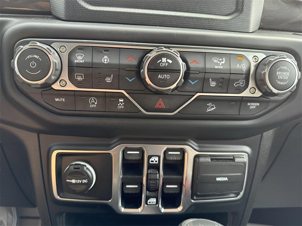 used 2019 Jeep Wrangler Unlimited car, priced at $27,641