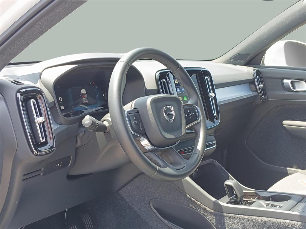 used 2025 Volvo XC40 car, priced at $30,987