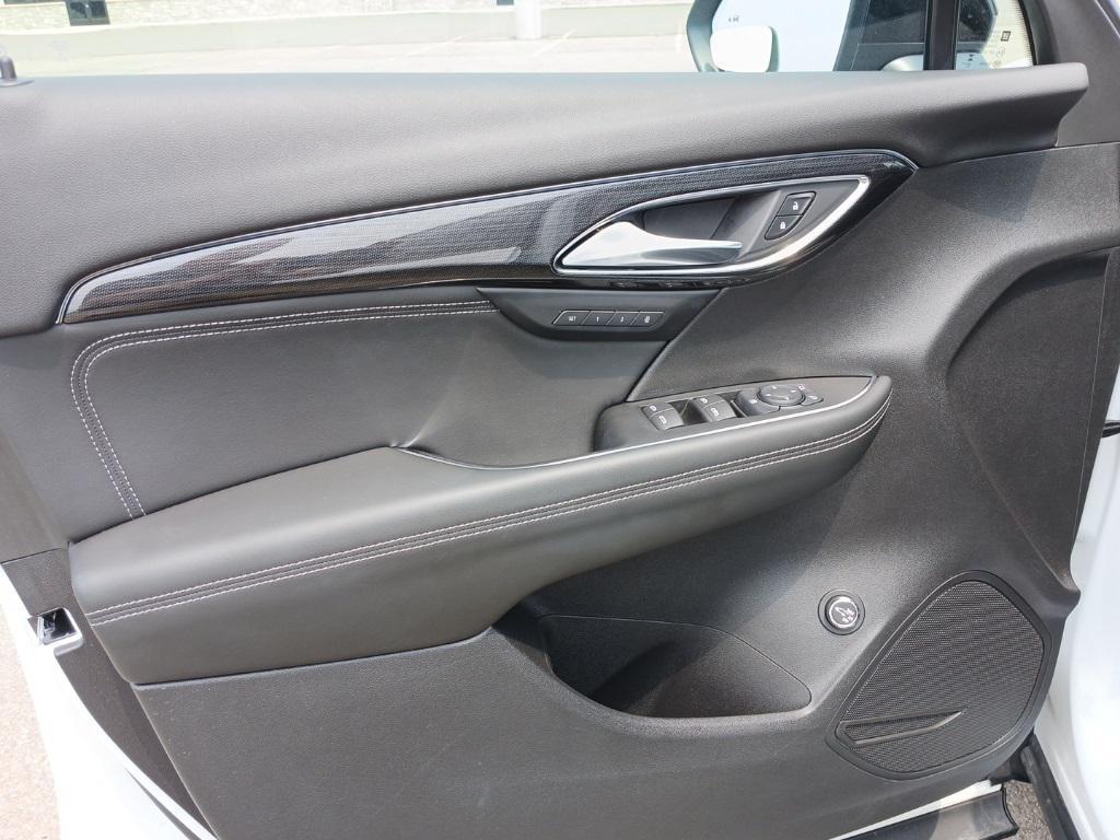 used 2023 Buick Envision car, priced at $29,222