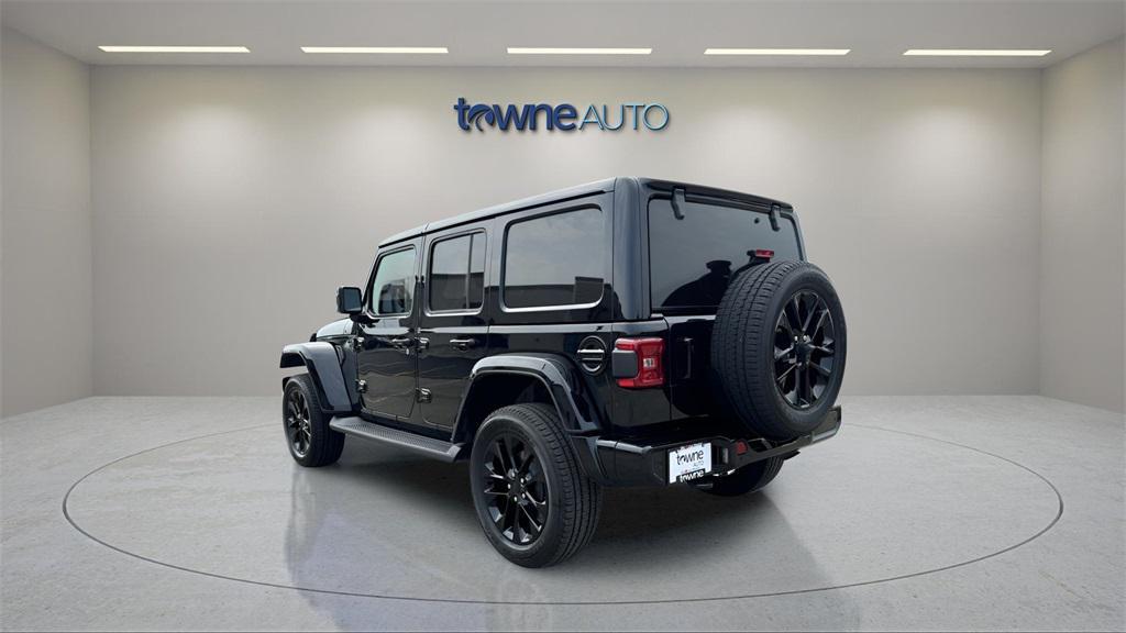 used 2021 Jeep Wrangler Unlimited car, priced at $32,507