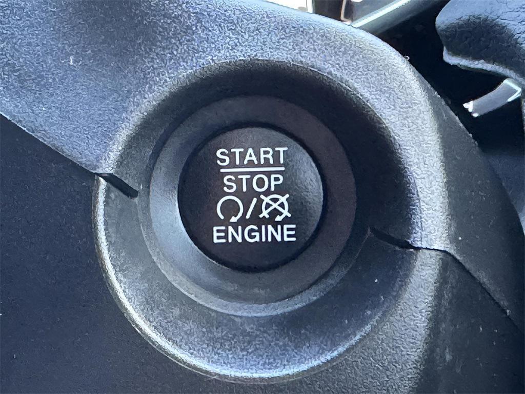 used 2019 Jeep Compass car, priced at $15,461