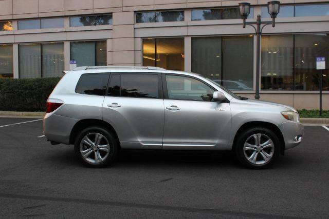 used 2008 Toyota Highlander car, priced at $7,750