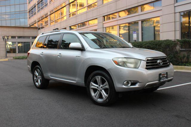 used 2008 Toyota Highlander car, priced at $7,950