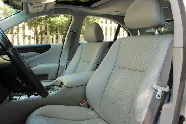 used 2007 Lexus LS 460 car, priced at $8,850