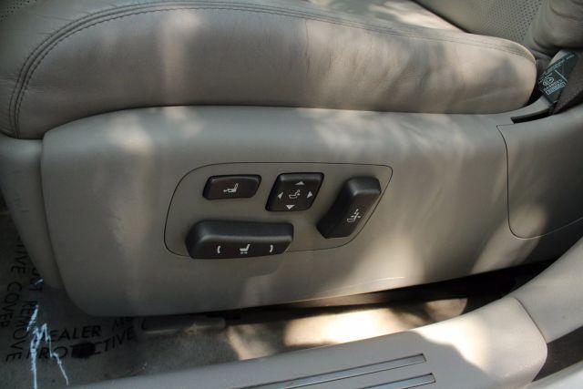 used 2007 Lexus LS 460 car, priced at $8,850