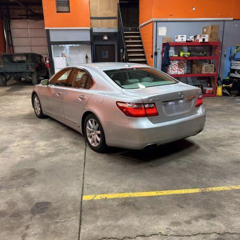 used 2007 Lexus LS 460 car, priced at $10,450