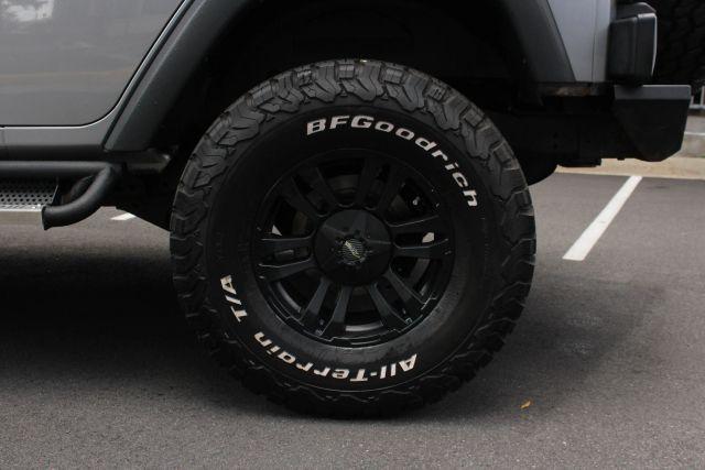 used 2014 Jeep Wrangler Unlimited car, priced at $14,450