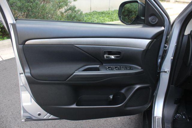 used 2016 Mitsubishi Outlander car, priced at $12,200