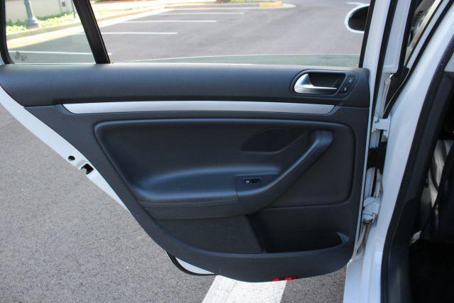 used 2009 Volkswagen Jetta car, priced at $5,950