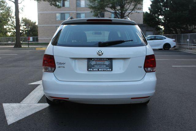 used 2009 Volkswagen Jetta car, priced at $5,950