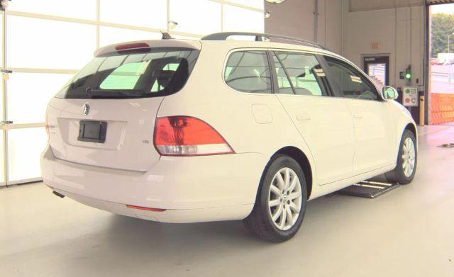 used 2009 Volkswagen Jetta car, priced at $5,950