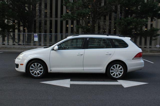 used 2009 Volkswagen Jetta car, priced at $5,950