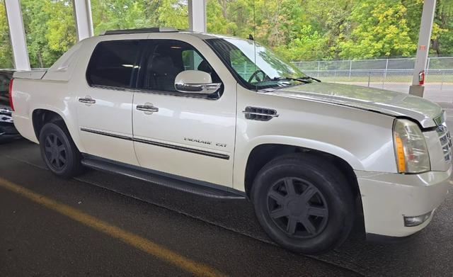 used 2007 Cadillac Escalade EXT car, priced at $11,450