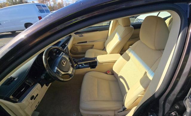 used 2015 Lexus ES 350 car, priced at $15,950