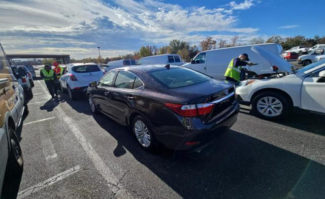 used 2015 Lexus ES 350 car, priced at $15,950