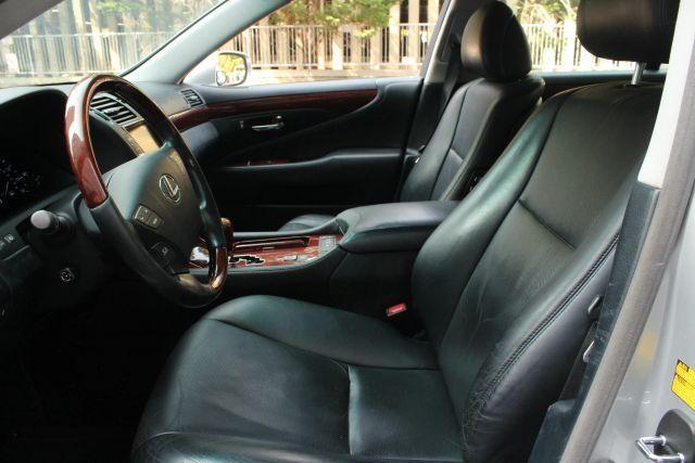 used 2007 Lexus LS 460 car, priced at $7,750