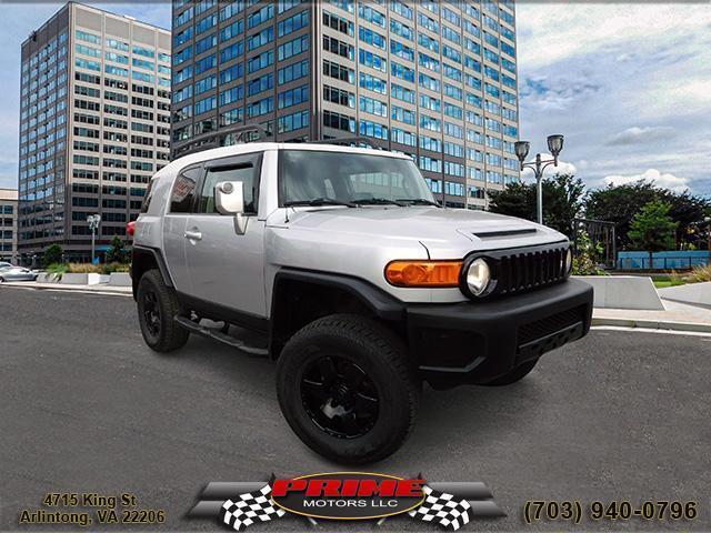 used 2007 Toyota FJ Cruiser car, priced at $10,450