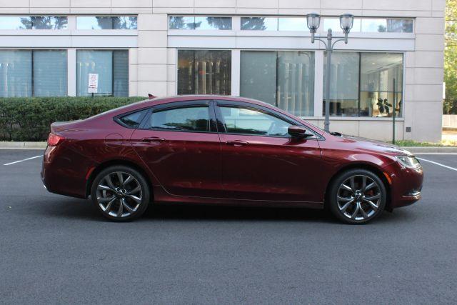 used 2015 Chrysler 200 car, priced at $5,950