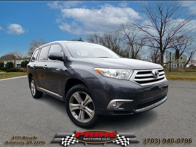 used 2013 Toyota Highlander car, priced at $15,450