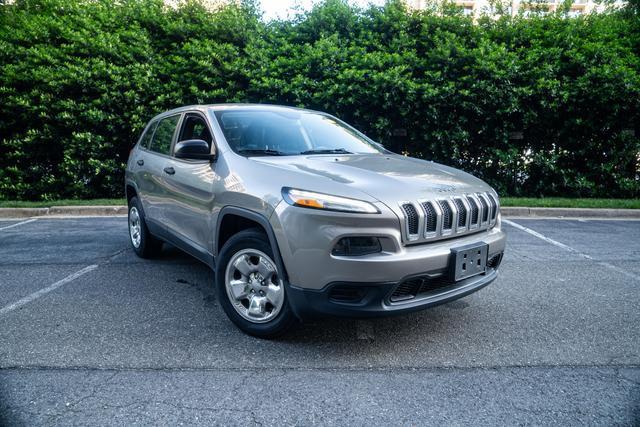 used 2017 Jeep Cherokee car, priced at $15,450