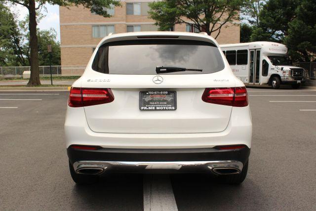 used 2019 Mercedes-Benz GLC 300 car, priced at $17,450