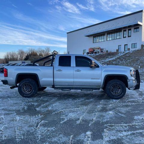 used 2016 GMC Sierra 1500 car, priced at $14,950