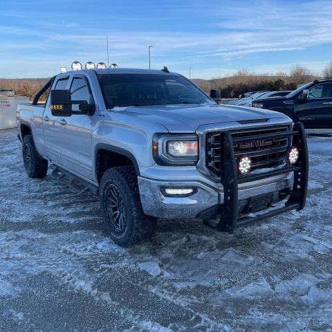 used 2016 GMC Sierra 1500 car, priced at $14,950