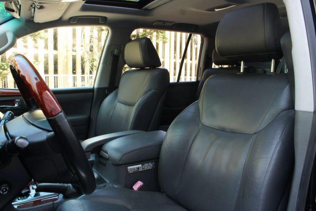 used 2009 Lexus LX 570 car, priced at $16,950