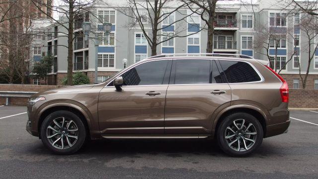 used 2016 Volvo XC90 car, priced at $15,450