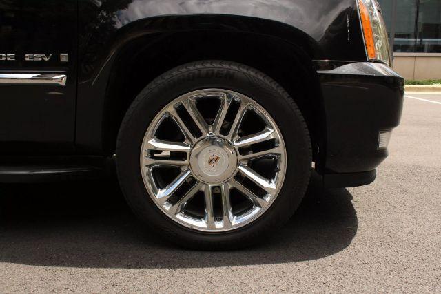 used 2008 Cadillac Escalade ESV car, priced at $10,450