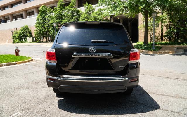 used 2011 Toyota Highlander car, priced at $11,950