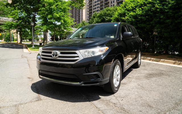 used 2011 Toyota Highlander car, priced at $11,950