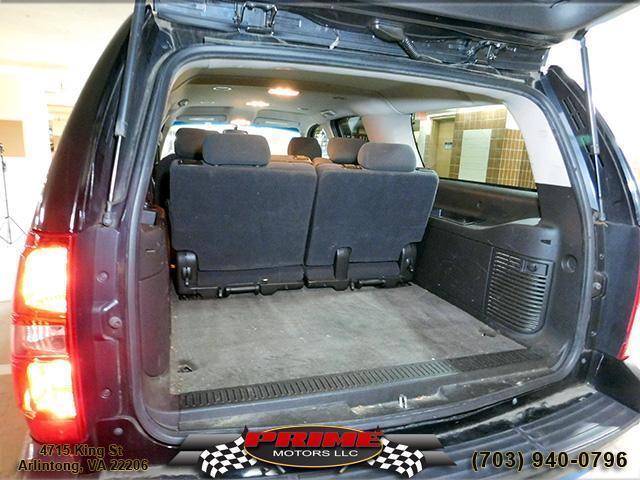 used 2009 Chevrolet Suburban car, priced at $7,750