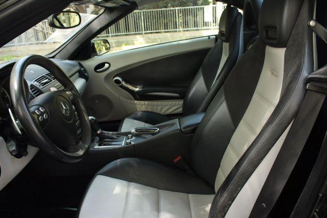 used 2007 Mercedes-Benz SLK-Class car, priced at $10,950