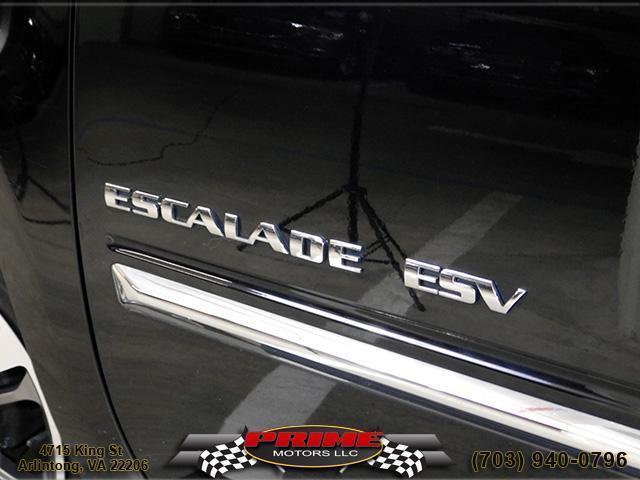 used 2014 Cadillac Escalade ESV car, priced at $10,950