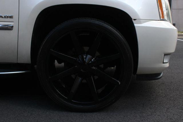 used 2011 Cadillac Escalade car, priced at $14,500