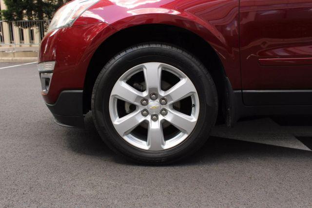 used 2017 Chevrolet Traverse car, priced at $9,450