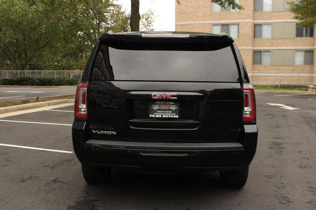 used 2017 GMC Yukon car, priced at $22,950