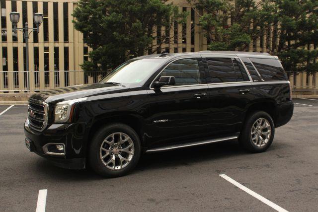 used 2017 GMC Yukon car, priced at $22,950