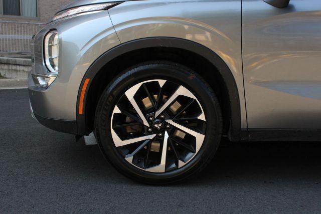 used 2022 Mitsubishi Outlander car, priced at $14,950