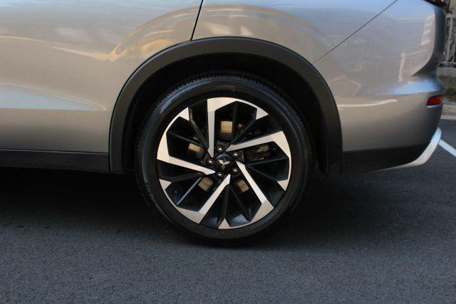 used 2022 Mitsubishi Outlander car, priced at $14,950