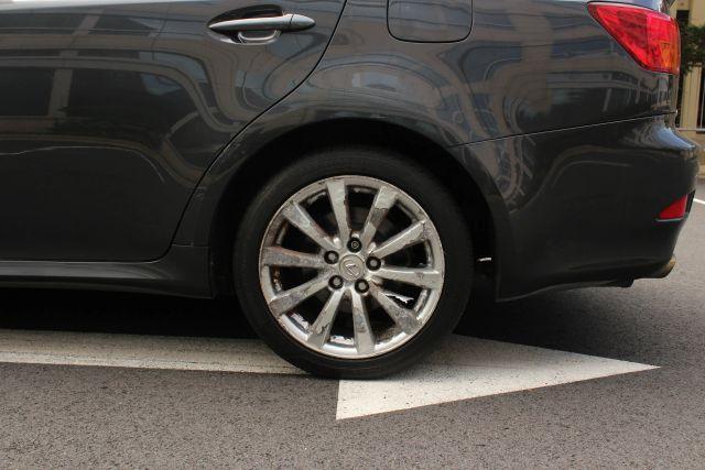 used 2008 Lexus IS 250 car, priced at $5,550