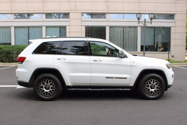 used 2019 Jeep Grand Cherokee car, priced at $17,450