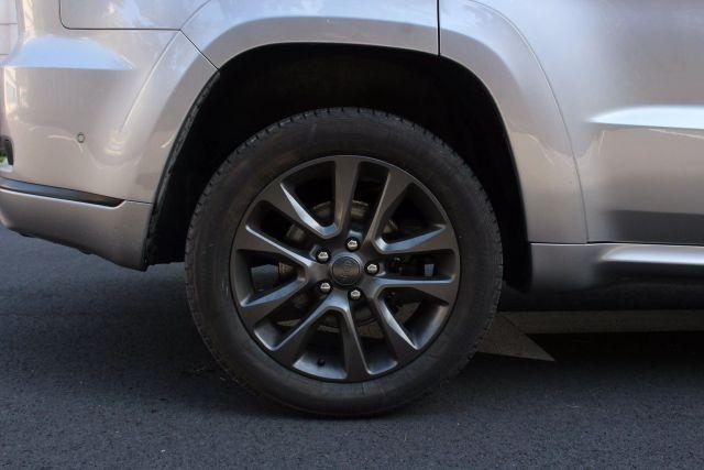 used 2018 Jeep Grand Cherokee car, priced at $17,950